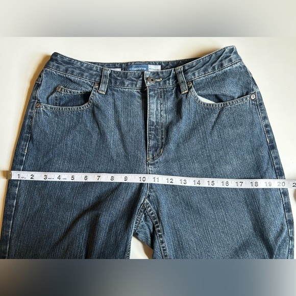 Liz Claiborne women’s size 8L medium wash jeans‎ - Picture 6 of 12
